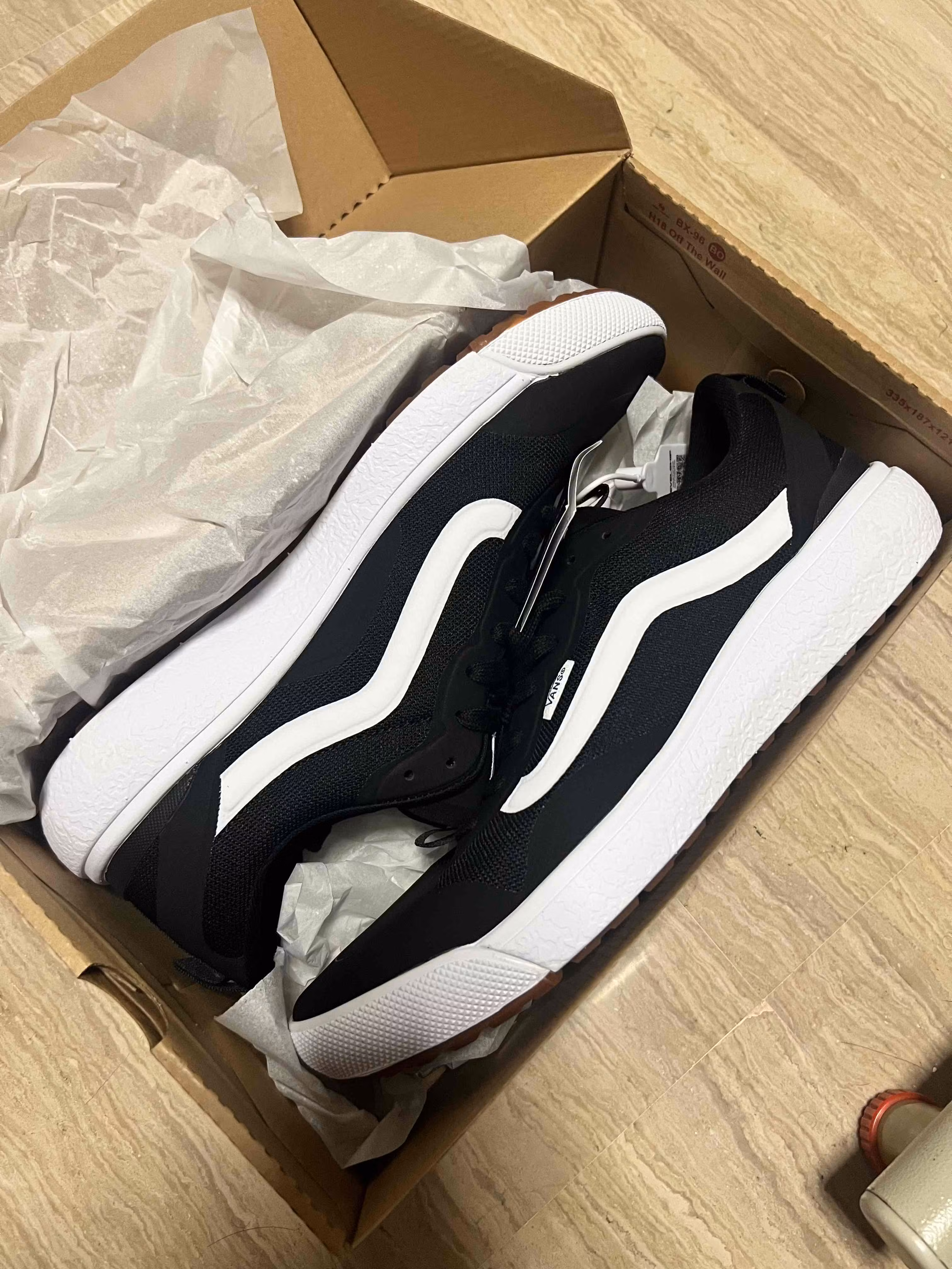 Vans UltraRange EXO 'Black' VN0A4U1KBLK Vans UltraRange EXO 'Black' VN0A4U1KBLK